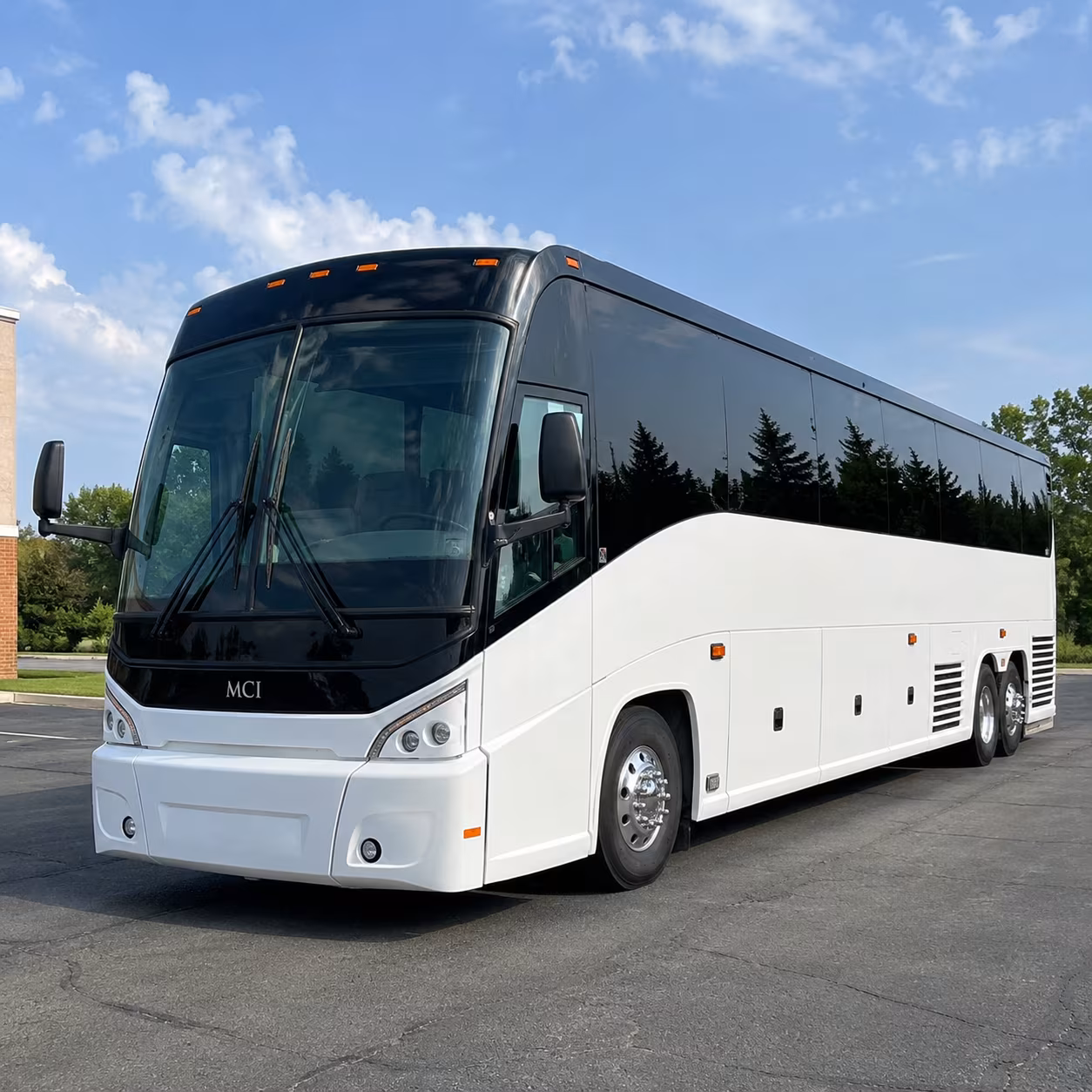 charter bus rentals for corporate wine tour events in the rogers area