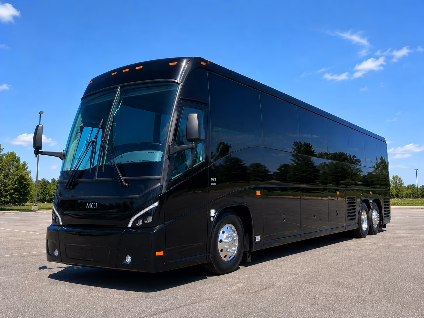 charter buses for outdoor and lakeside weddings near rogers