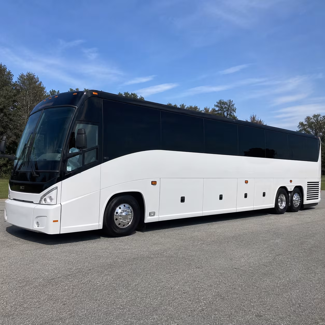 charter buses to razorback games at donald w reynolds stadium