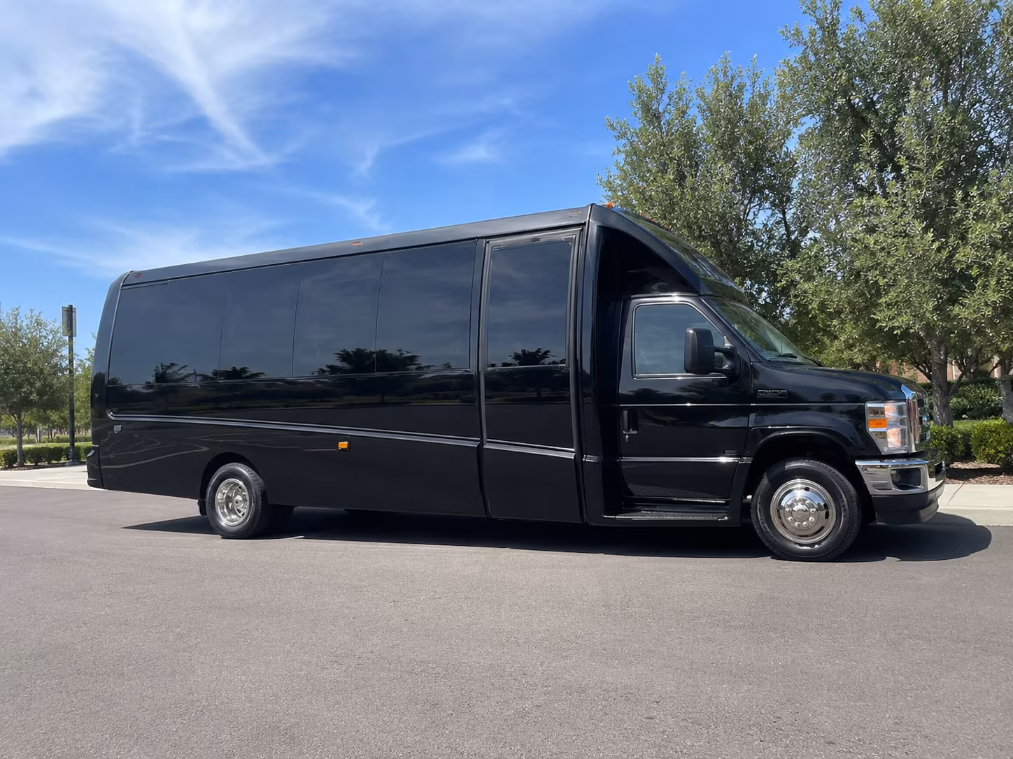 employee shuttle buses for rogers companies and corporate campuses