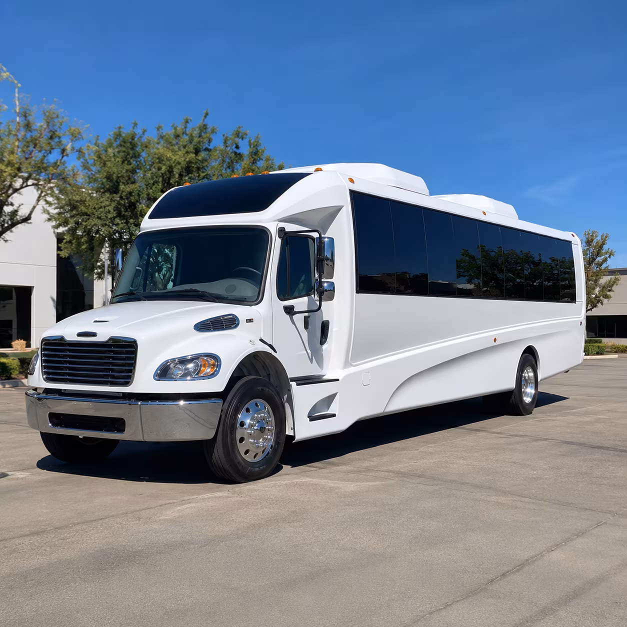 rogers 20 passenger minibus