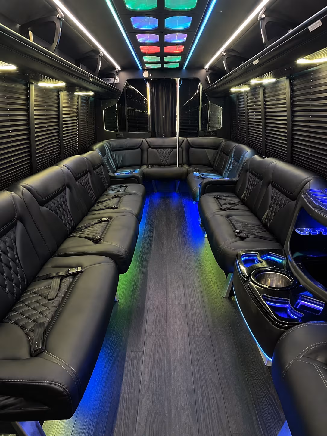 rogers 20 passenger party bus interior