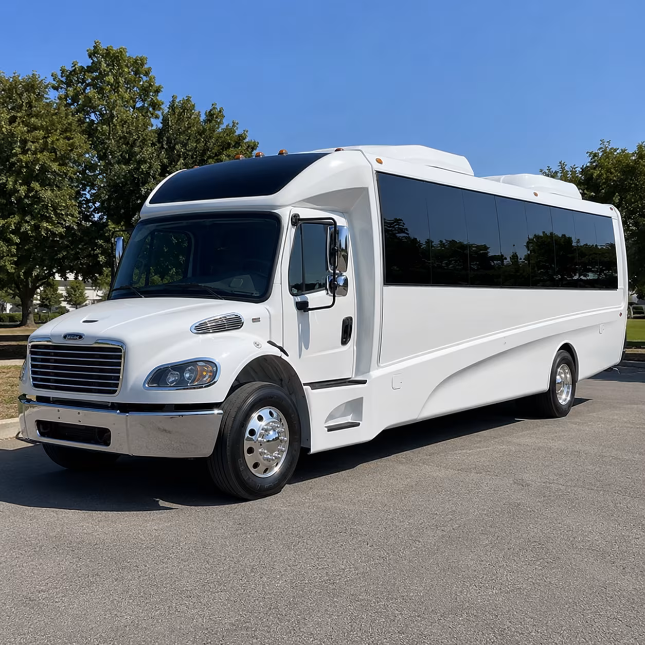 rogers 35 passenger minibus