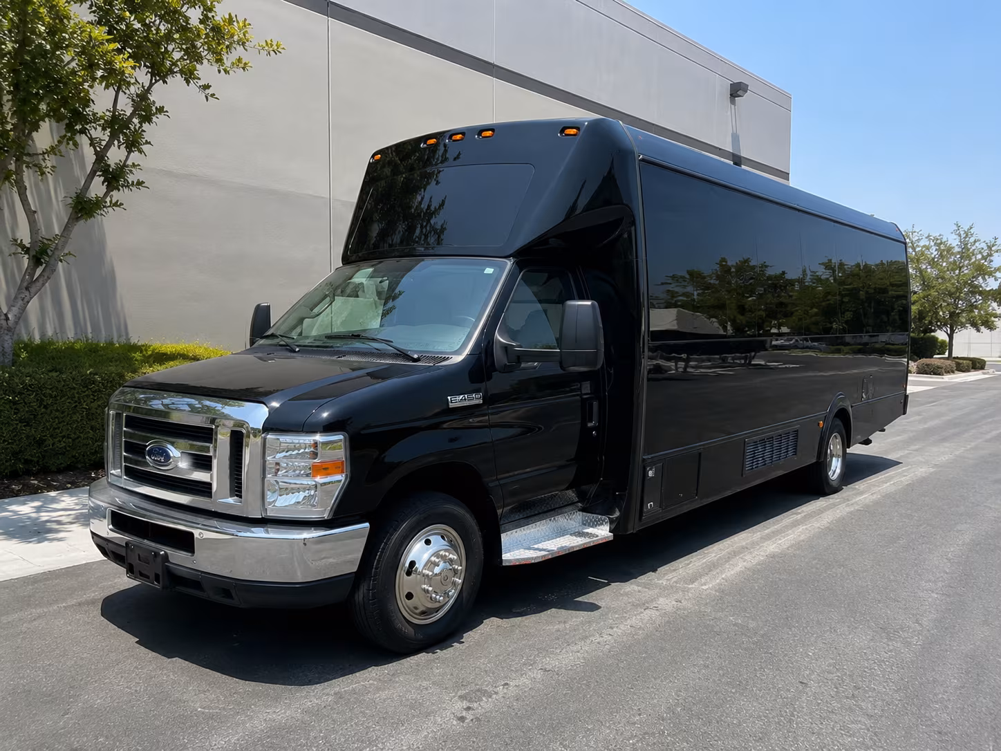 rogers new years eve party bus rental