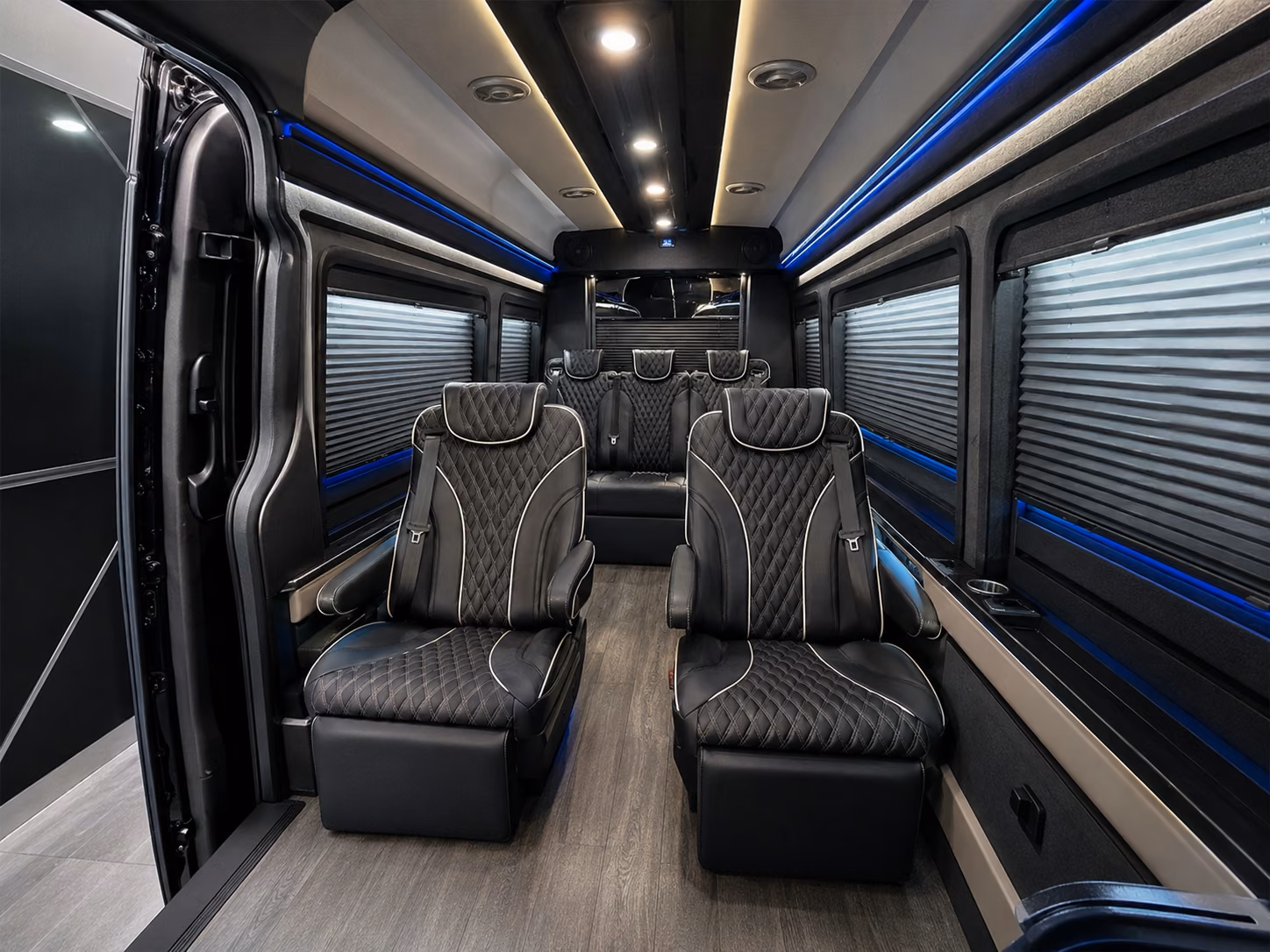 shuttle buses for arriving groups at xna hotels venues and event centers